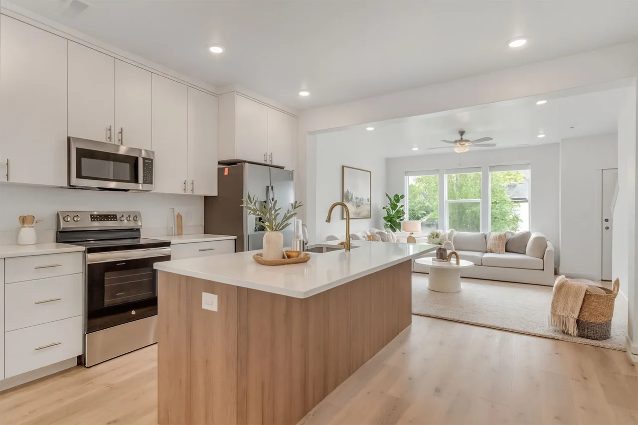 Ogden Towns · Unit D