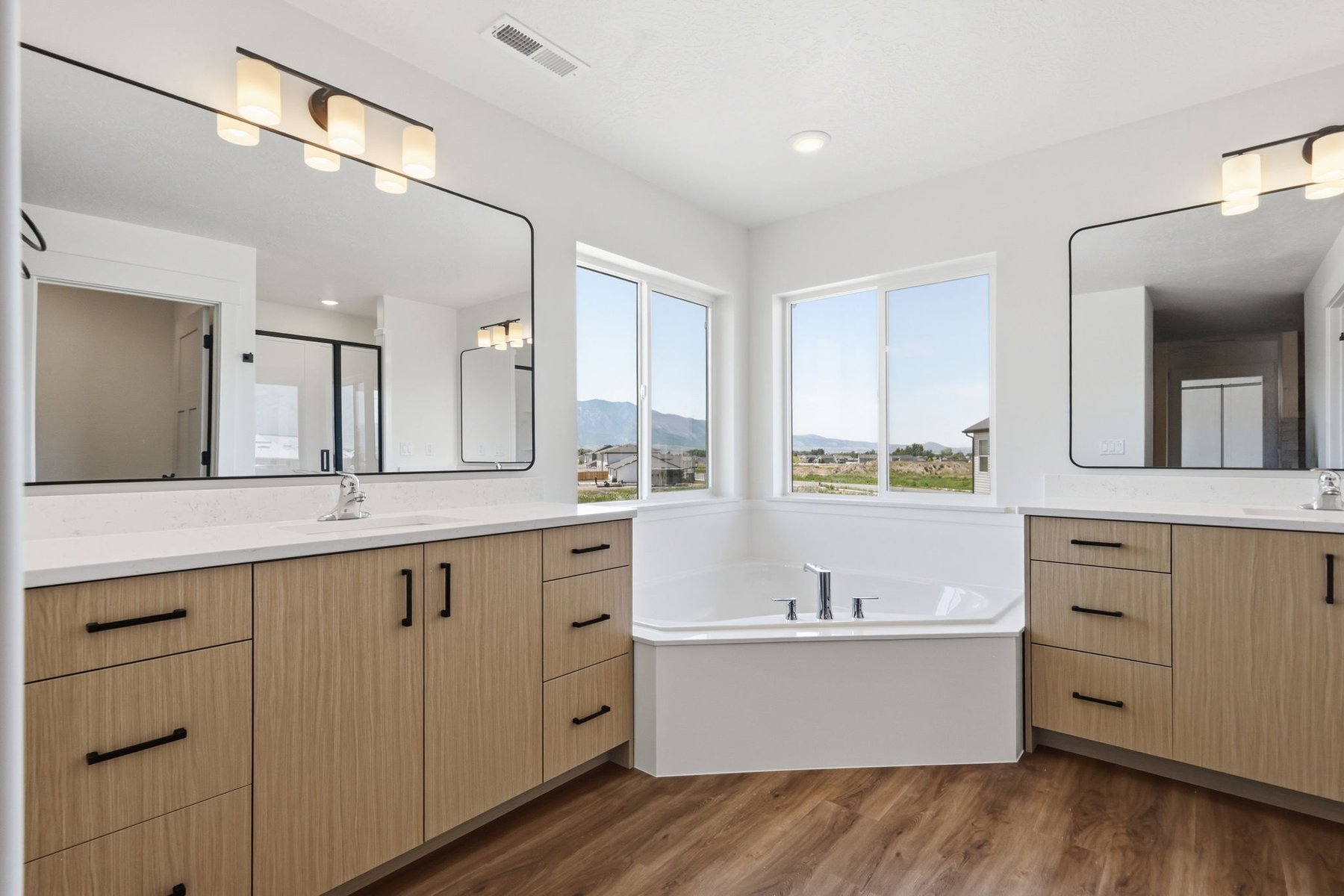 Townhomes New Construction: A Closer Look at What You Are Really Buying
